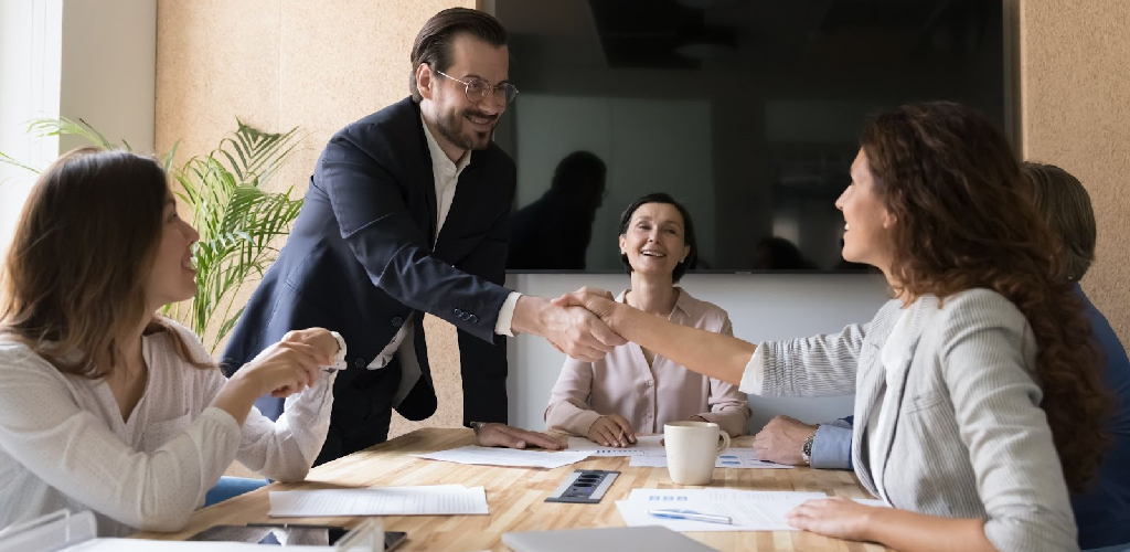 Definition: Unternehmens- vs. Geschäftsnachfolge